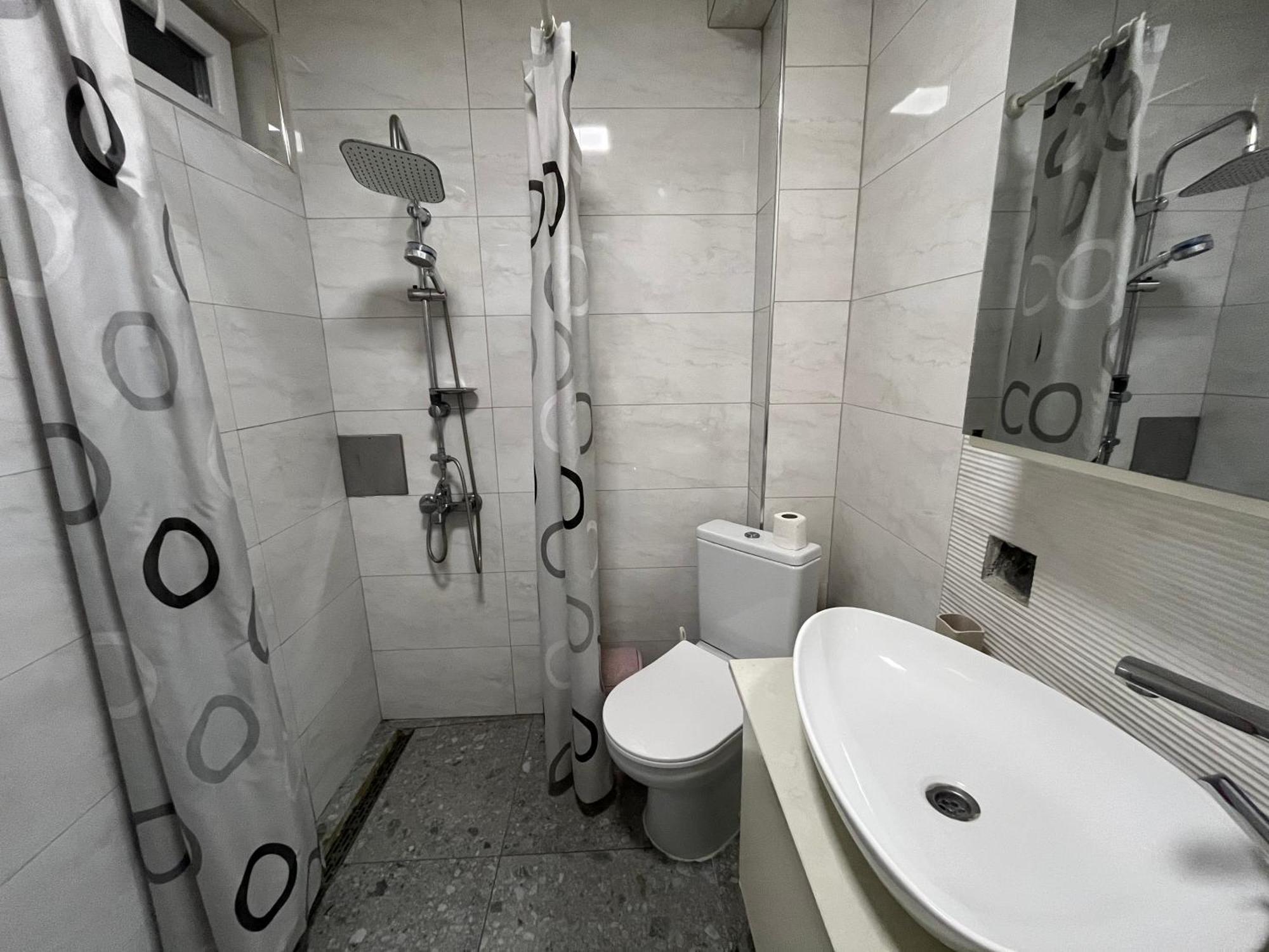 Mickitos Urban Hostel スコピエ 部屋 写真
